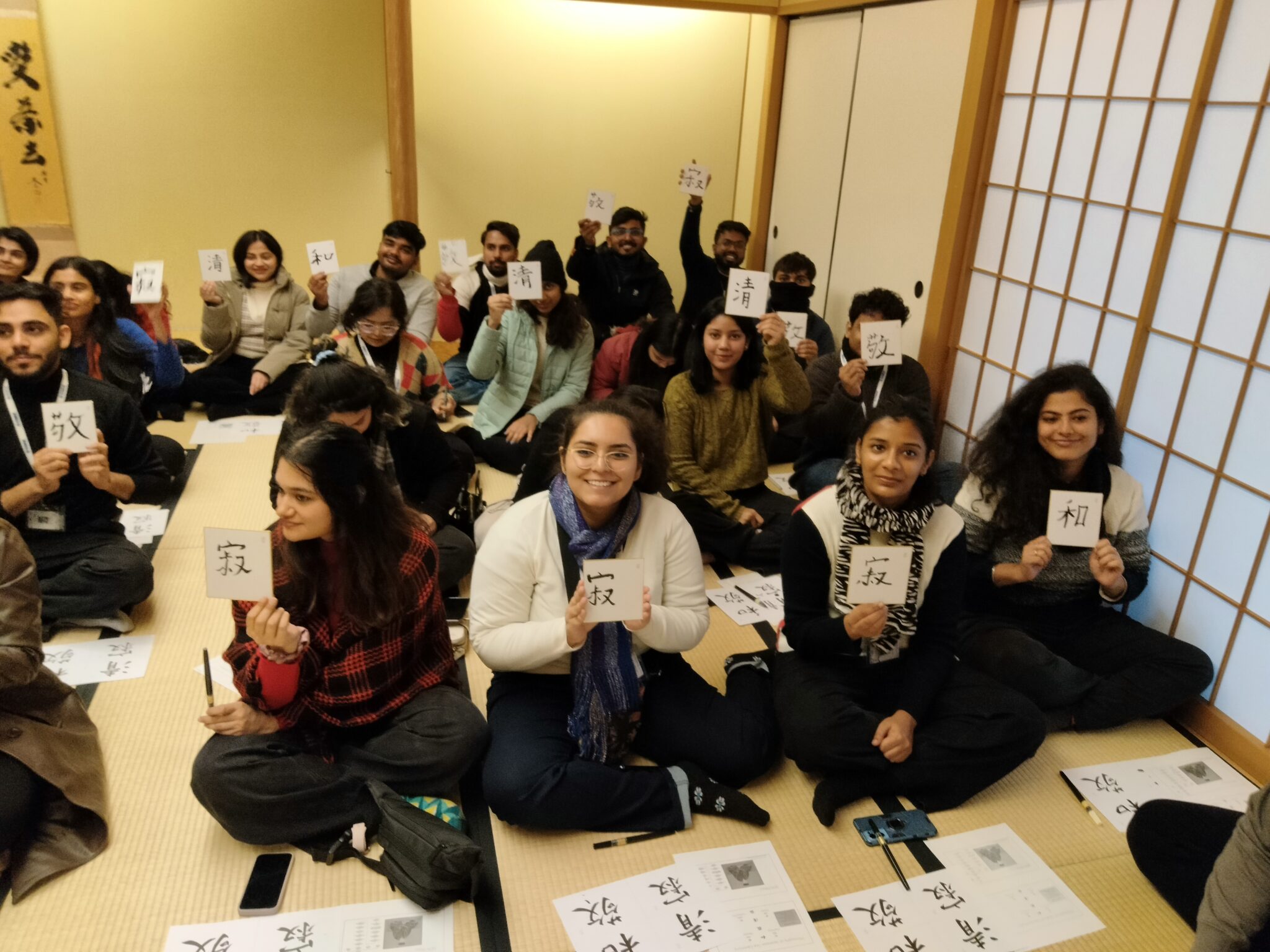 Experiencing Japanese Culture－Tea Ceremonty and Japanese Calligraphy ...
